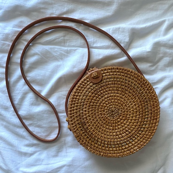 Handbags - Straw Purse